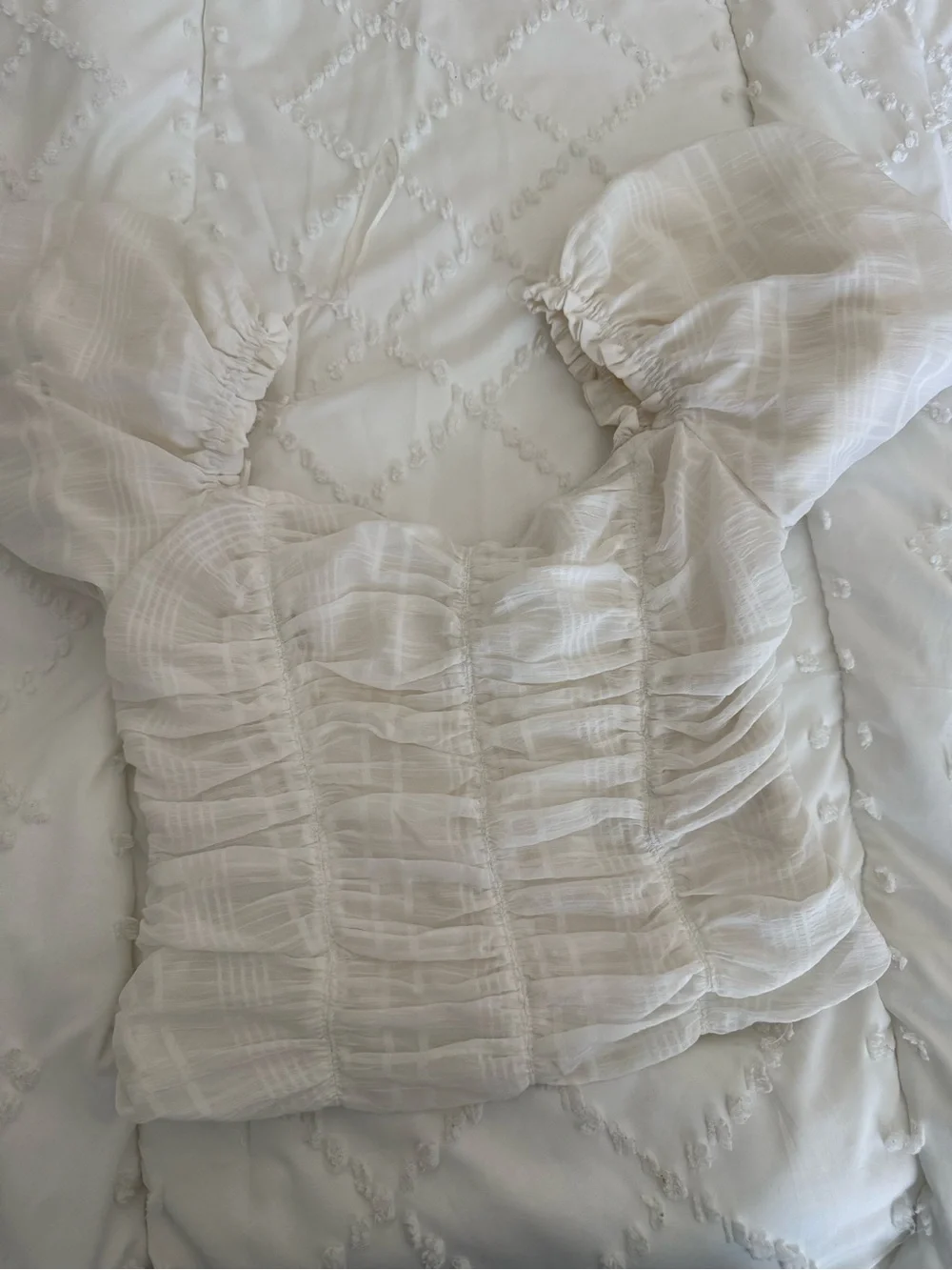 Astr Soft Ruched Puff-Sleeve Cream Top